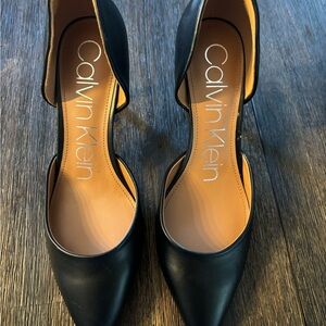 Brand New Gloria d'Orsay Pumps Calvin Klein Black LL.